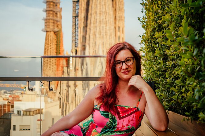 Barcelona: Private Rooftop Photoshoot With Sagrada Familia - Common questions