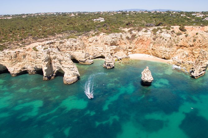 Benagil Cave and Marinha Beach Boat Tour From Portimao - Specific Crew and Boat Tour Experiences