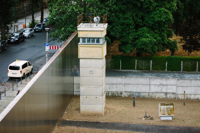 Berlin Historical Bike Tour: Berlin Wall and Cold War - Directions