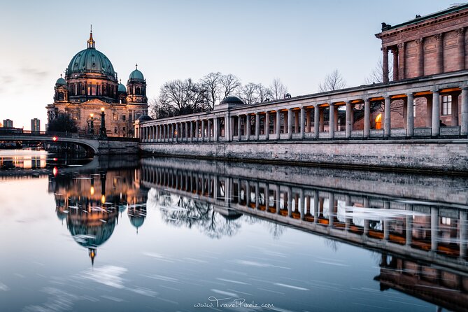 BERLIN PHOTO TOUR With a Professional PHOTOgrapher From BERLIN - Accessibility Information