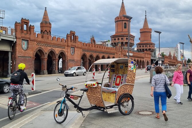 Berlin Rickshaw Tours Historical & Photo City Tour 120min - Sightseeing - Common questions