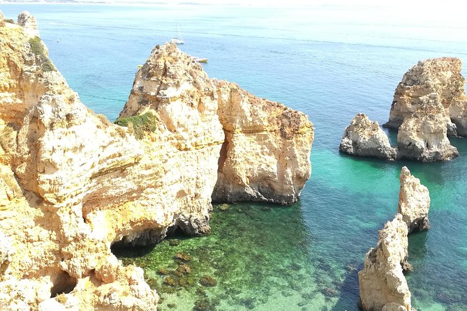 BEST of ALGARVE From Lisbon PRIVATE - Beaches, Cliffs and Caves - Common questions