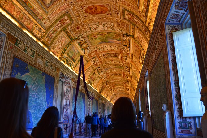 BEST OF VATICAN MUSEUMS - Small Group Tour - Common questions