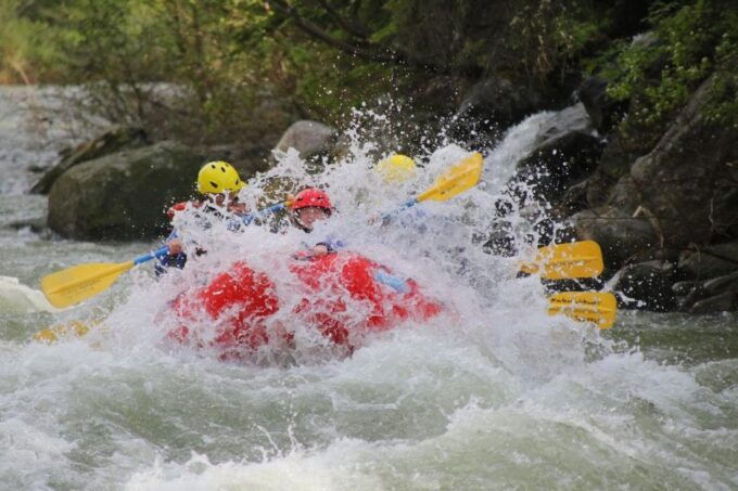 Big Sky: Half Day Rafting Trip on the Gallatin River (I-III) - Experience Highlights