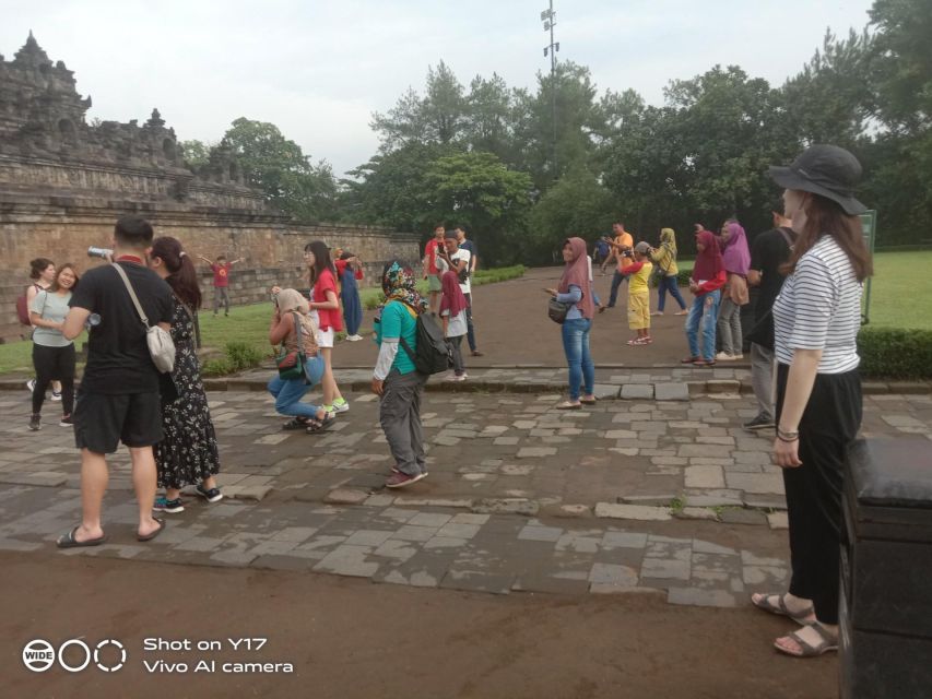 Borobudur Nirvana Sunrise, Borobudur,Pawon & Mendut Temple. - Additional Details