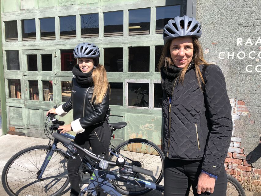 Brooklyn: Sightseeing Bike Tour With Local Guide - Customer Reviews