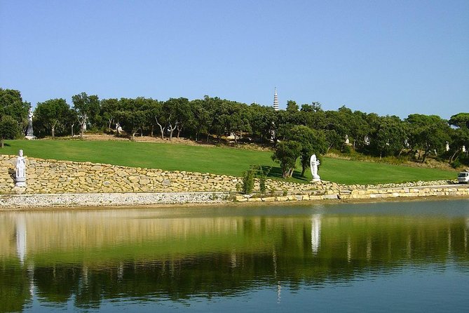 Buddha Eden Garden and Óbidos Village in Portugal (70km of Lisbon) - Common questions