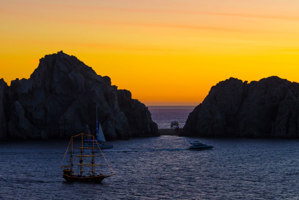 Cabo San Lucas: Sunset Dinner Cruise With Domestic Open Bar - Additional Information
