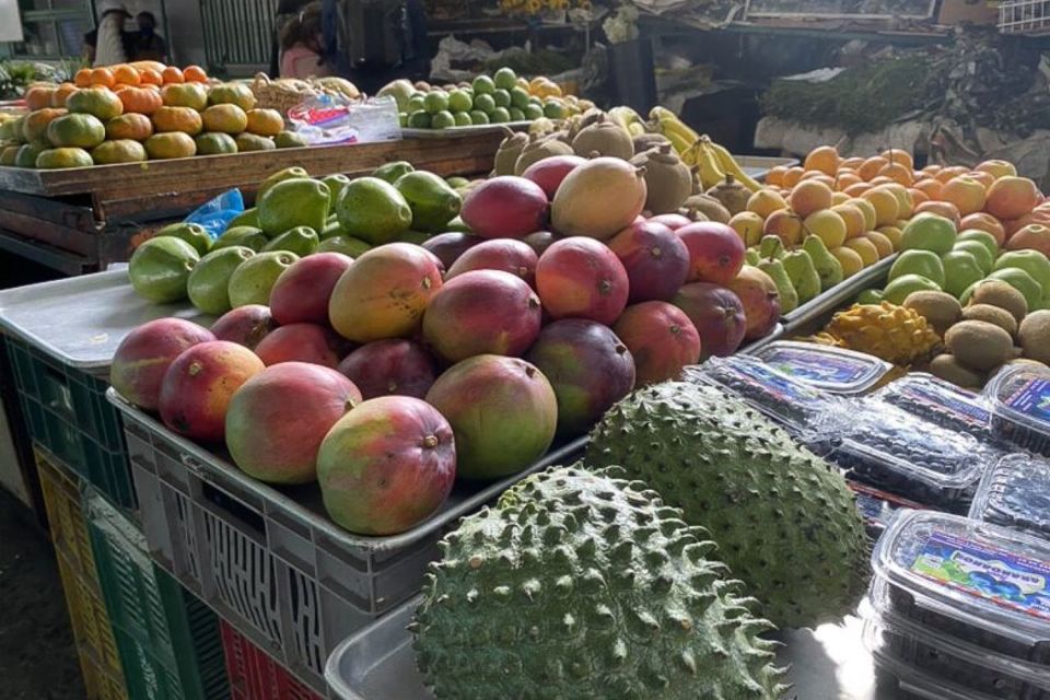 Cali: Fruit Market Walking Tour With Tastings - Customer Reviews and Feedback