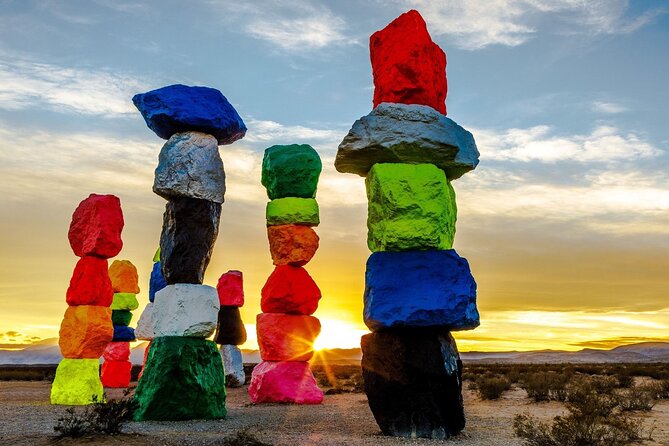 California Desert, Seven Magic Mountains and Las Vegas Sign - Common questions