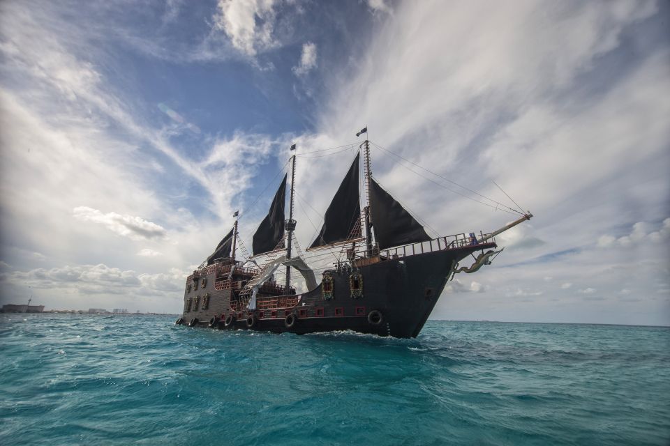 Cancún: Jolly Roger Pirate Dinner Cruise - Directions
