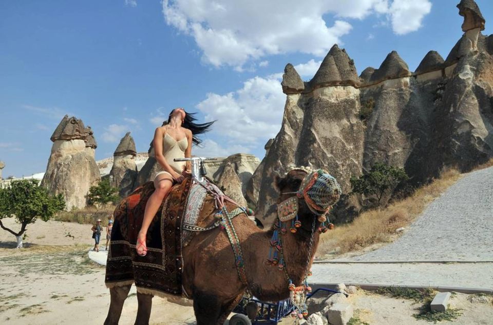 Cappadocia: Camel Riding (Sunrise Or Sunset Transfer) - Traditional Clothing