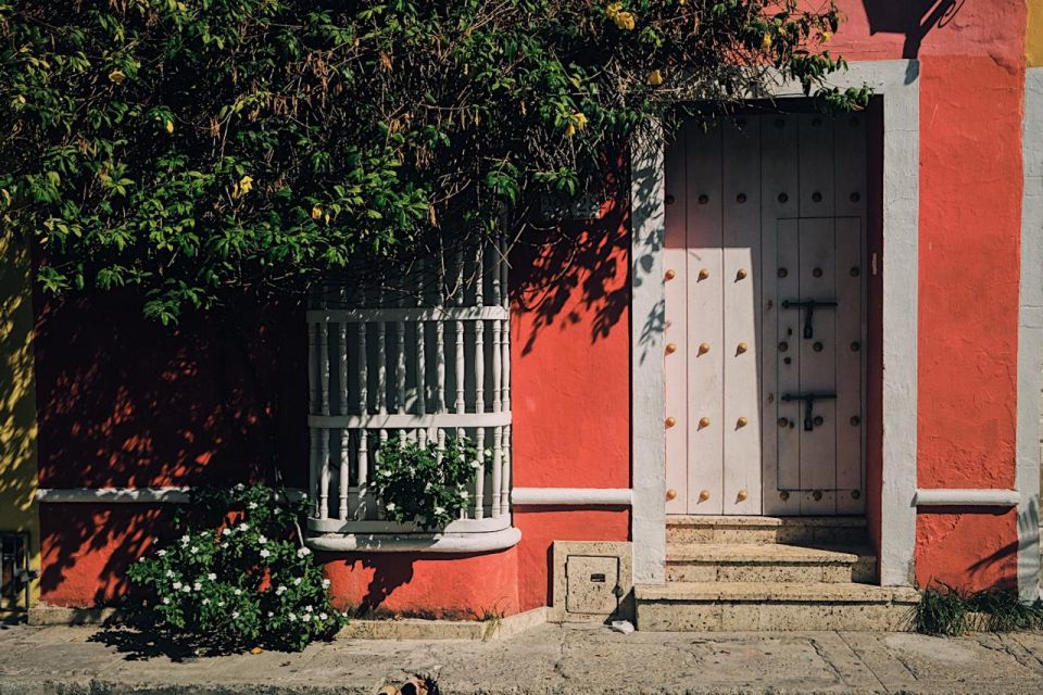 Cartagena: Walled City and Getsemani Shared Walking Tour - Booking Options and Customer Reviews