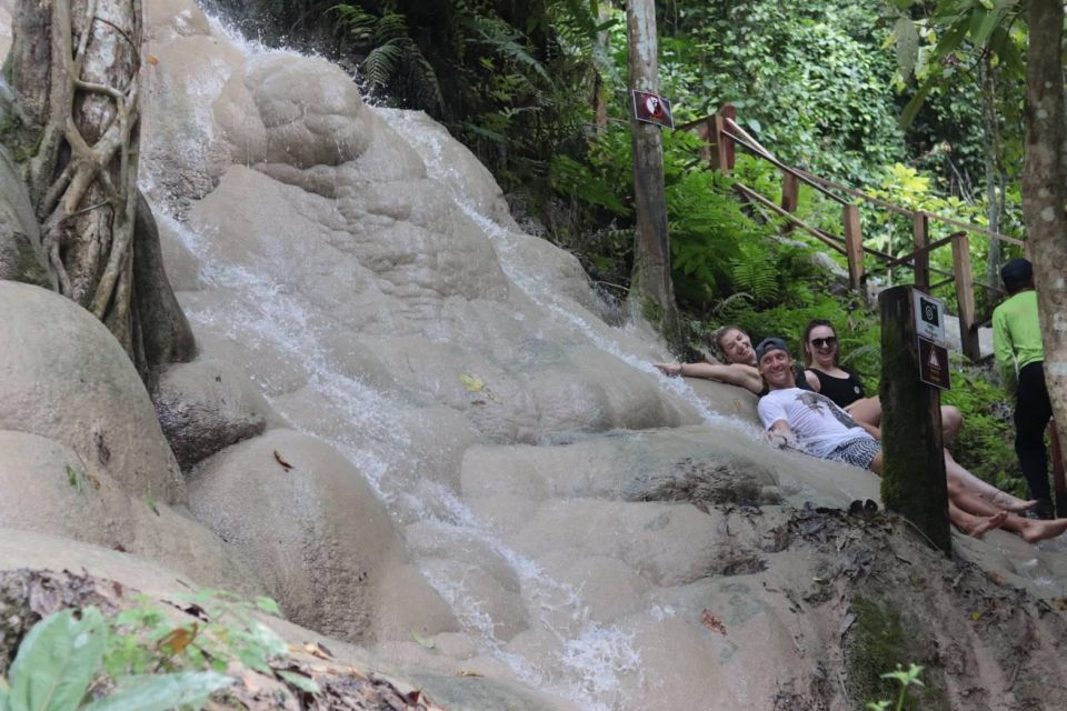 Chiang Dao Cave, Sticky Waterfall, Baan Den Temple Private - Inclusions