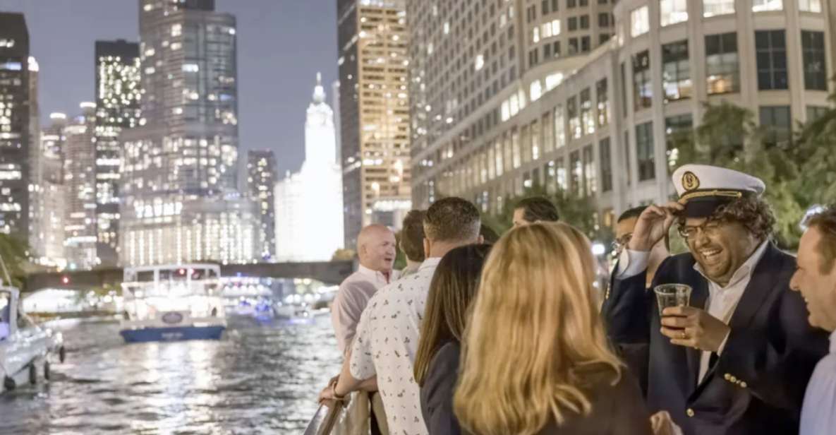 Chicago River: Guided Sunset Cocktail & Architecture Tour - Location Information