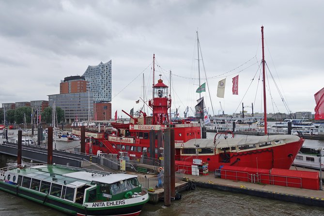City Game Scavenger Hunt Hamburger Hafen - Independent City Tour - Common questions