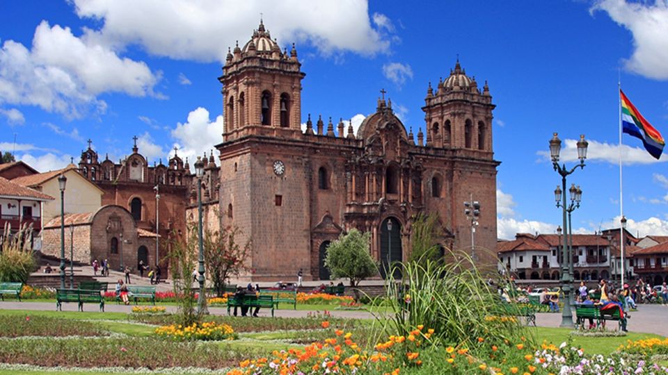 City Tours in Cusco - Language Options and Audio Guide
