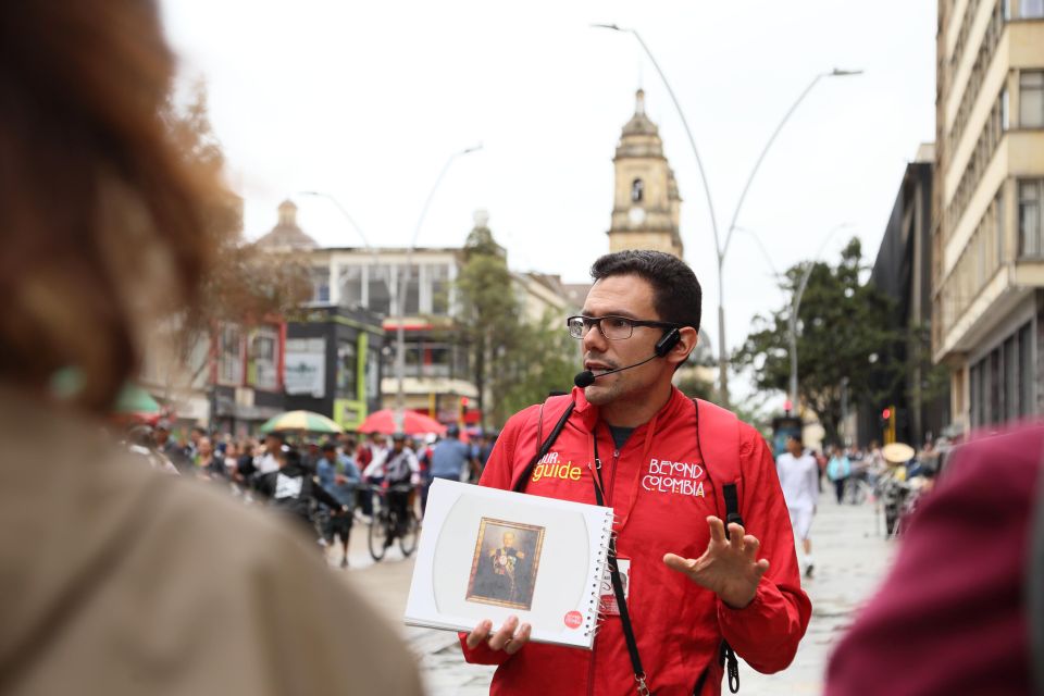 Colombian Conflict Tour: War,Drug Trafficking and Peace - Liberals Vs. Conservatives Conflict