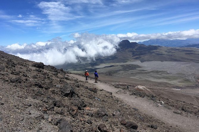 Cotopaxi Volcano: Biking Small Group Full Day Tour - Common questions