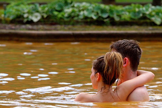 Couples PRIVATE Hybrid 4X4 Tour - Furnas (Inc Hot Springs and 3 Course Lunch) - Common questions