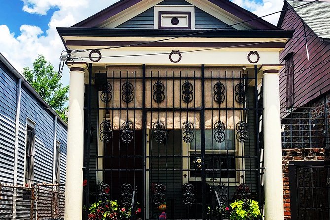 Creole Architecture of the Marigny Tour - Hidden Treasures