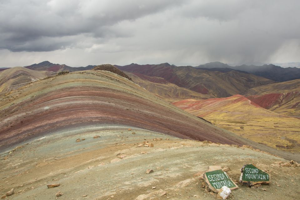 Cusco: Full-Day Private Hike to Palcoyo Rainbow Mountain - Starting Adventure