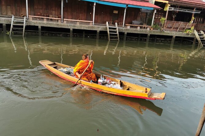 Damnoen Saduak Floating Market & Amphawa Floating Market Private Tour With Guide - Review Verification Process