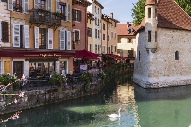 Day Trip Annecy and Aravis From Chamonix - Recommended Activities