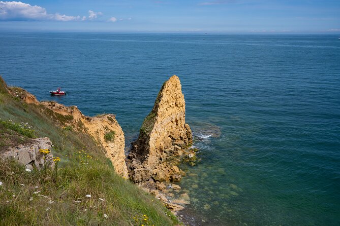 DDay Beaches Small Group Tour in Normandy From Paris - Group Size Benefits