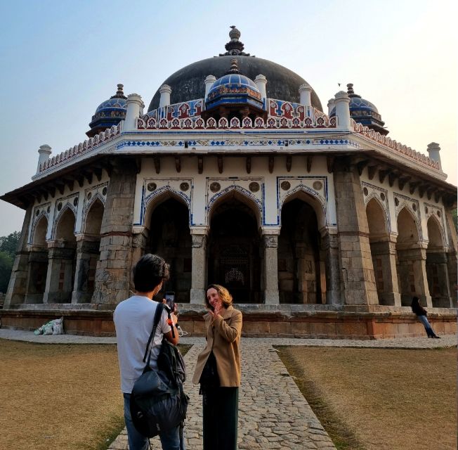 Delhi Unfiltered: Old and New Delhi Sightseeing Tour - Booking Flexibility and Itinerary Details