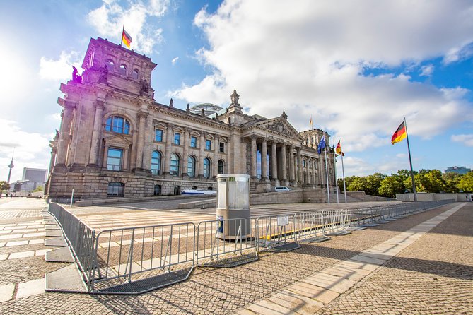 Discover Berlin With a Local: Small-Group 90-Min Walking Tour - Guide and Local Experience