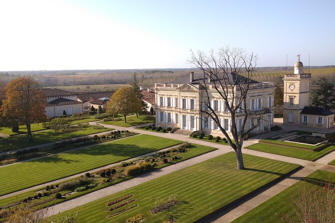 Discovery Day of the Médoc Classified Wines - Private Tour - Expert Guided Wine Pairings
