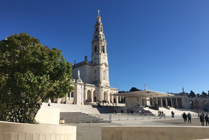 Divine Fátima Full Day Private Tour From Lisbon - Common questions