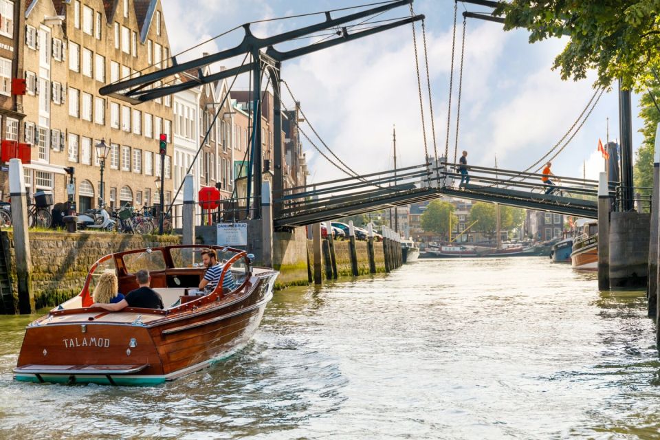 Dordrecht: City Walking Tour With Boat Ride - Directions