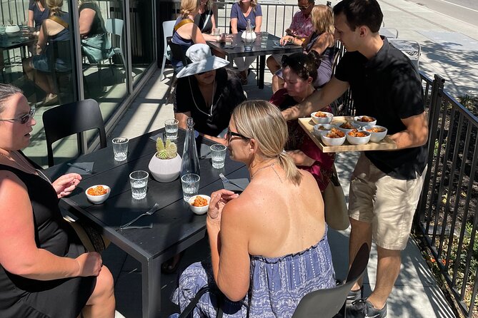 Downtown Kelowna Walking Food Tour With 7 Tastings and Drinks - Tour Highlights
