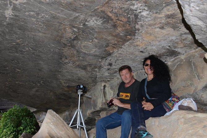 Drakensberg Kamberg Rock Art & Mandela Capture Site Day Tour From Durban - Booking Details