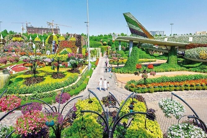 Dubai Global Village and Miracle Garden Tour With Transfers - Positive Feedback on Miracle Garden