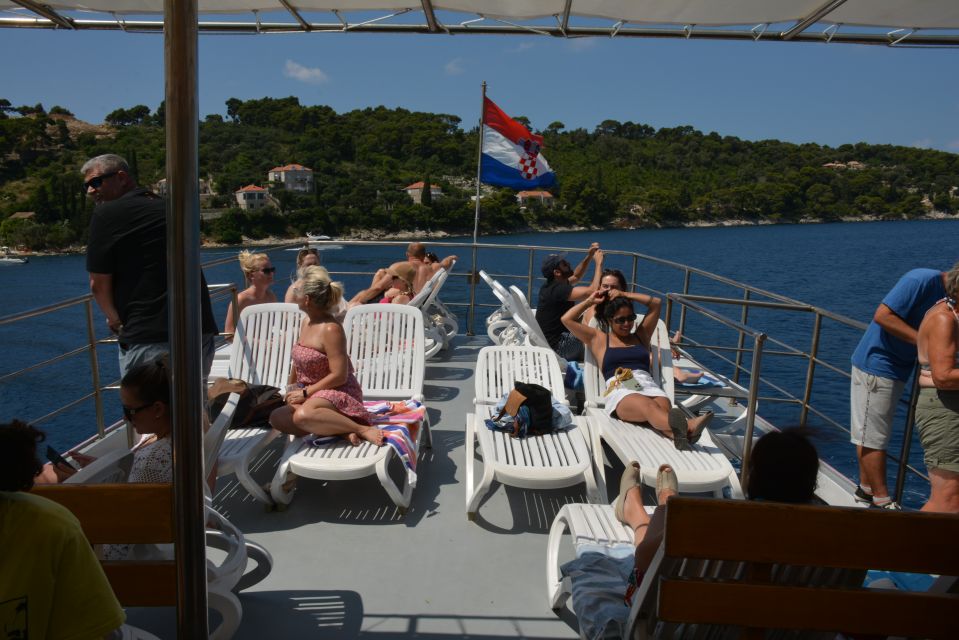 Dubrovnik: Full-Day Cruise to Elaphiti Islands With Lunch - Onboard Activities