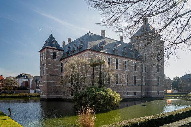 E-Scavenger Hunt Turnhout: Explore the City at Your Own Pace - Booking and Availability Information