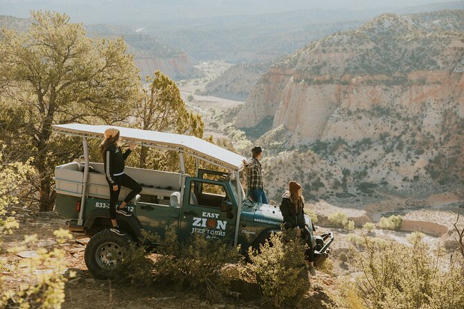 East Zion Red Canyon Jeep Tour - Logistics and Booking