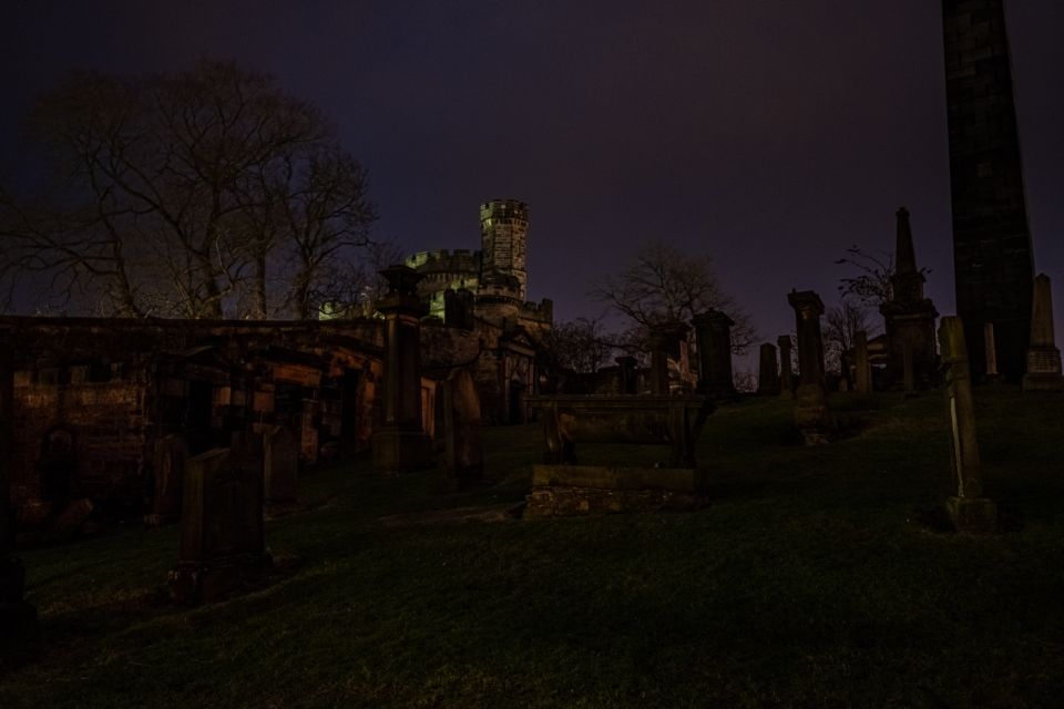 Edinburgh: Dark Secrets of the Old Town Halloween Tour - Additional Details