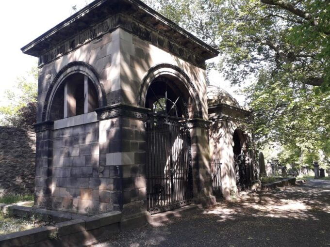 Edinburgh: Greyfriars Kirkyard Tour - Additional Tour Information