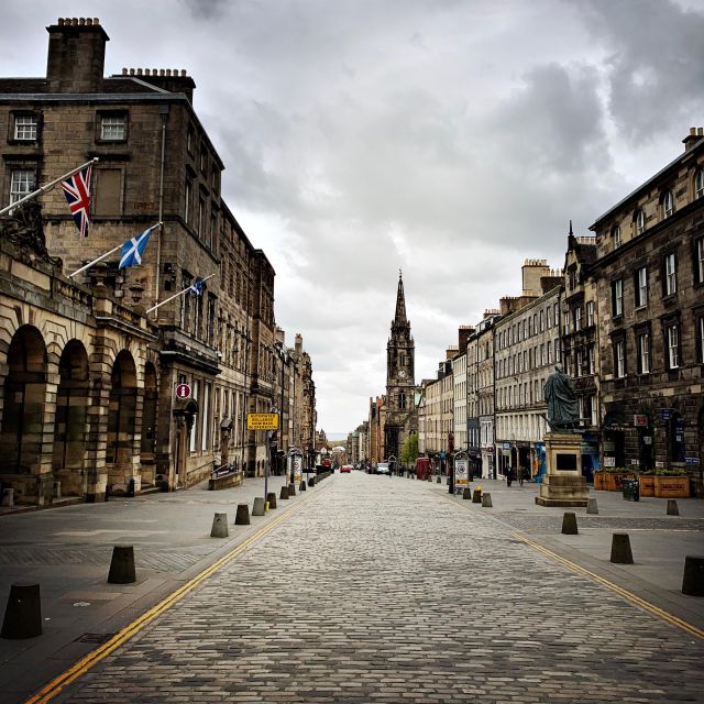 Edinburgh Unveiled: Private Driving Tour of Edinburgh City - Logistics