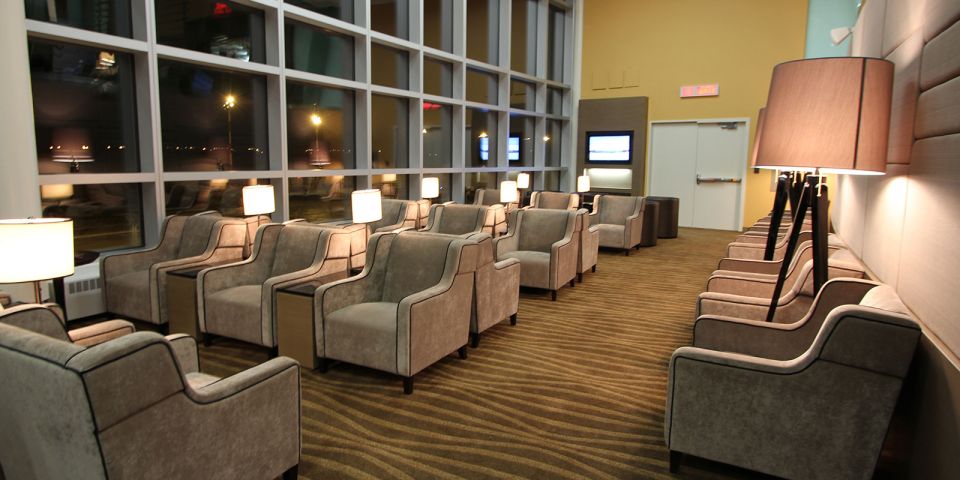Edmonton International Airport (YEG): Premium Lounge Entry - Plaza Premium Lounge Features
