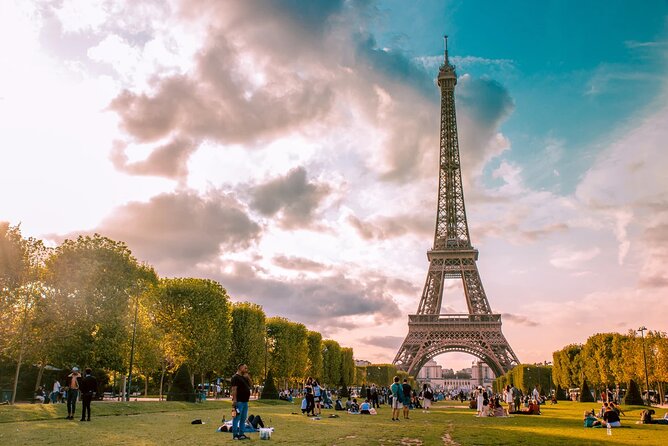 Eiffel Half-Day Private Tour and Dinner Cruise With CDG Pick up - Common questions