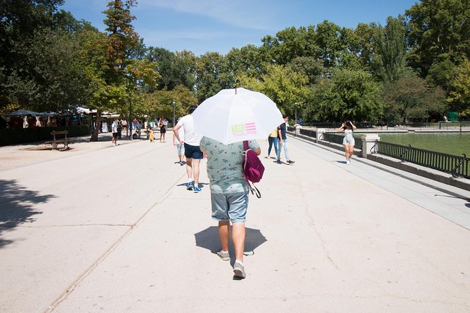 El Retiro Park Guided Tour and Tapas Tasting - Last Words