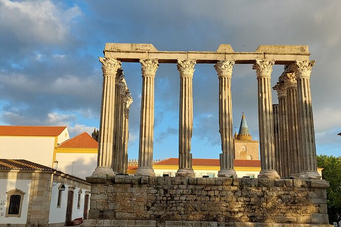 Évora Private Walking Tour, By Local Guide - Background