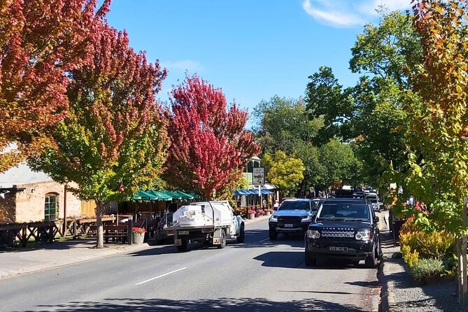 Explore Hahndorf & Barossa Valley (Including Lunch and Wineries) - Common questions