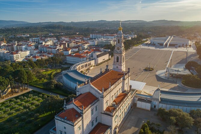 Fatima, Batalha, Nazaré & Óbidos Private Luxury Tour - Highlights of the Tour Itinerary