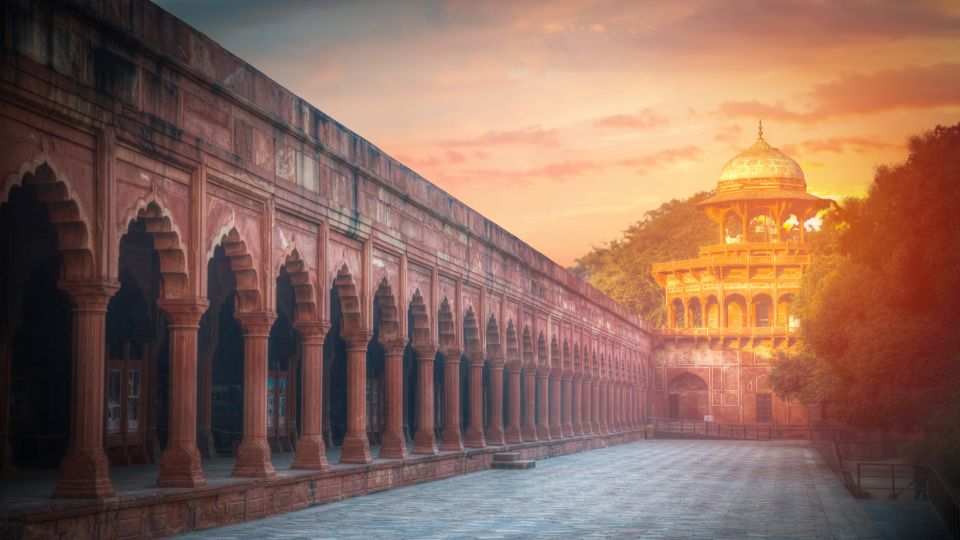 From Agra: Private Guided Tour Agra and Fatehpur Sikri - Accessibility